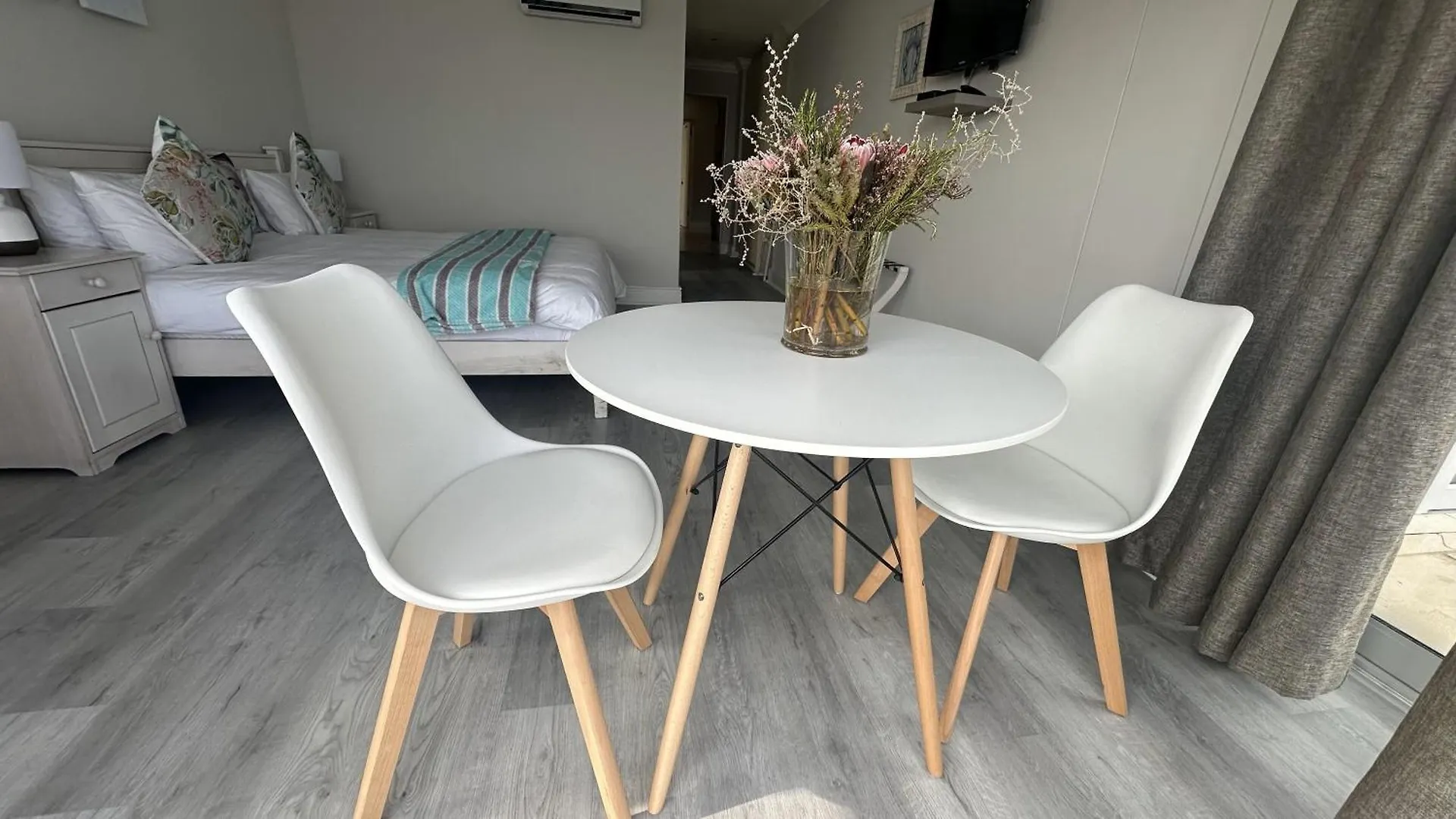 Oceansnest Guest House Bloubergstrand